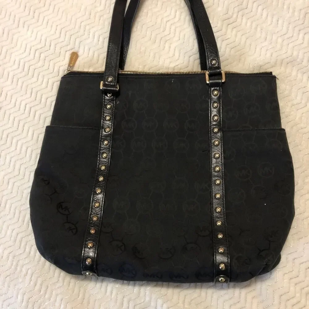 MICHAEL KORS Signature Tote Canvas Handbag Black LOGO Shoulder Bag Purse Gold